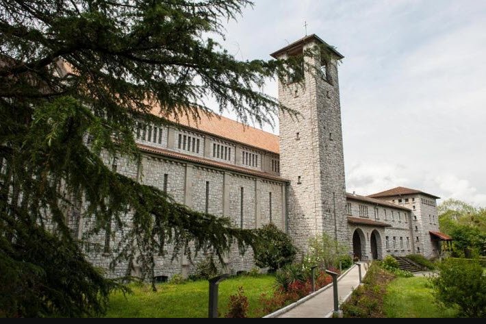 Chem. de l'Arborétum, Tournay, France